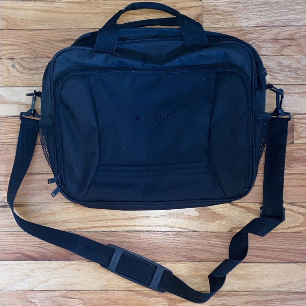 Delta Air Lines Briefcase/Laptop Bag